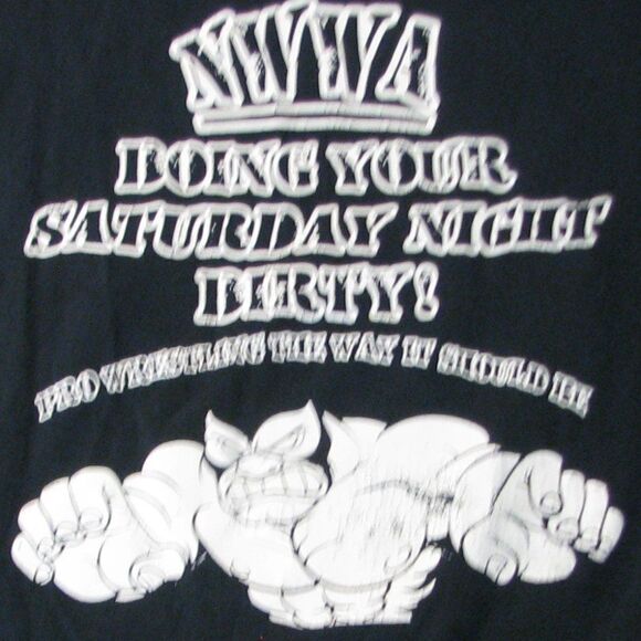 NWWA Doing Your Saturday Night Right T-Shirt - Picture 4 of 5